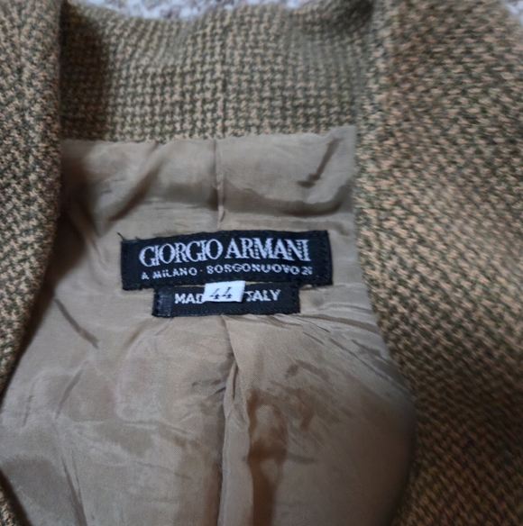 Giorgio Armani Blazer - Picture 7 of 9